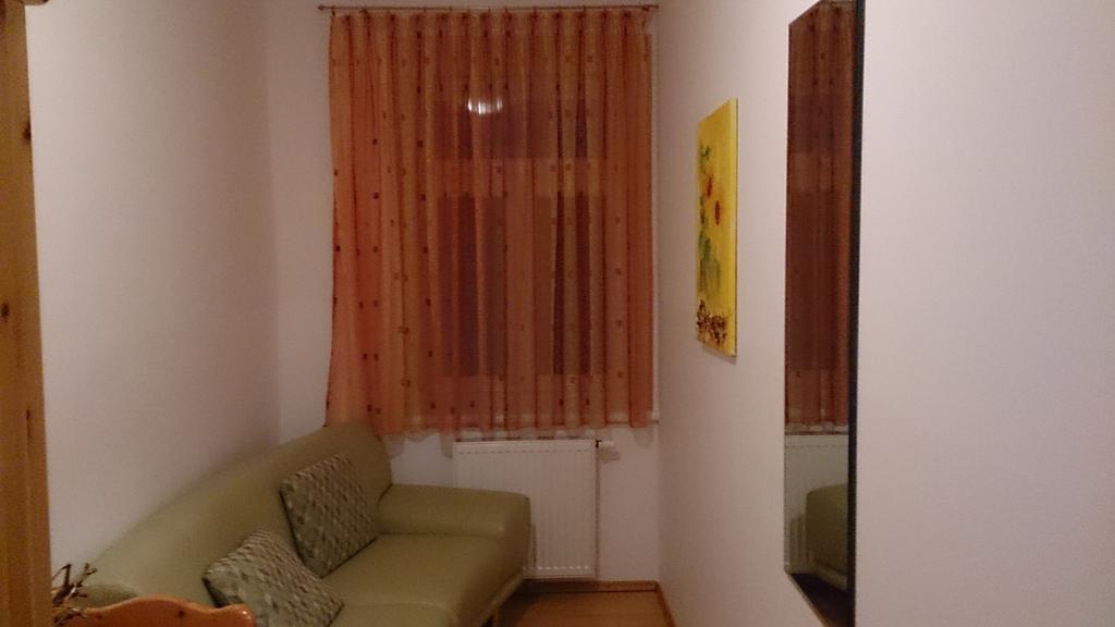 Gasthof Zum Goldenen Pflug Amstetten Ruang foto